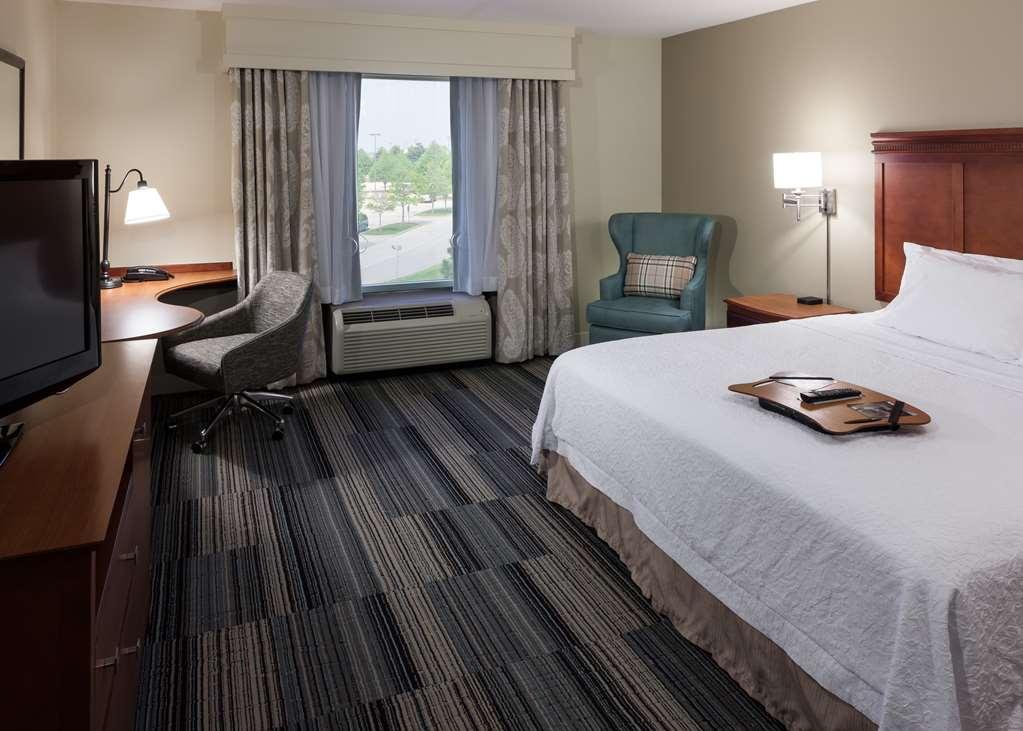 Hampton & Hotel Davenport